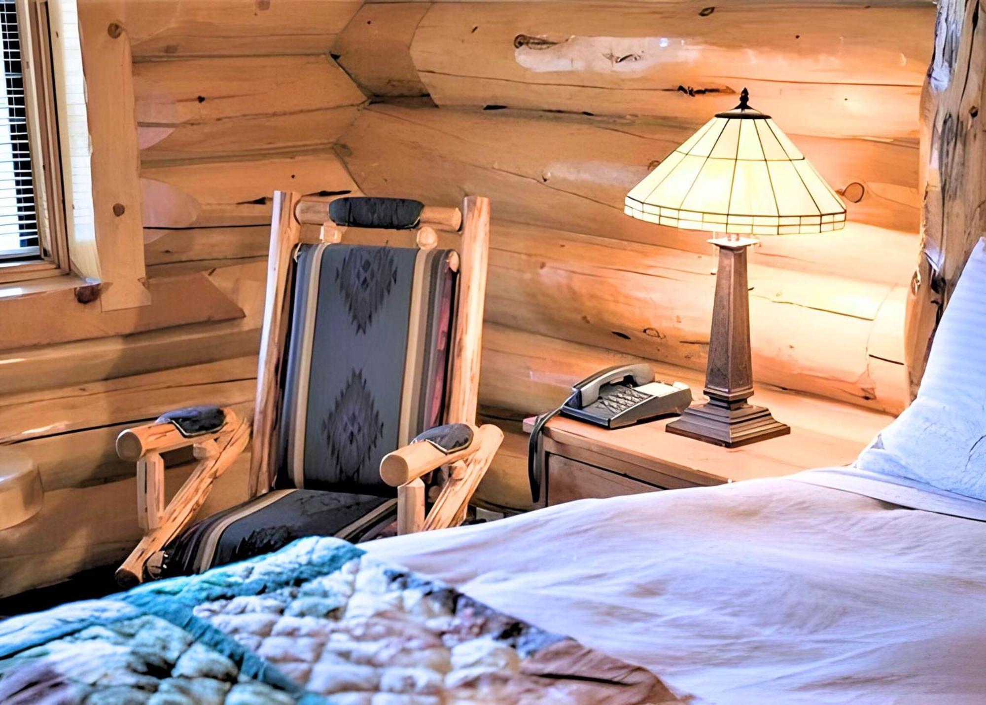 Hibernation Station Villa West Yellowstone Rom bilde